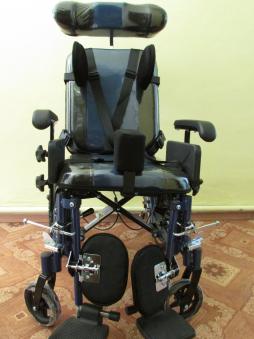 Детский сад оснащён складным детским инвалидным креслом